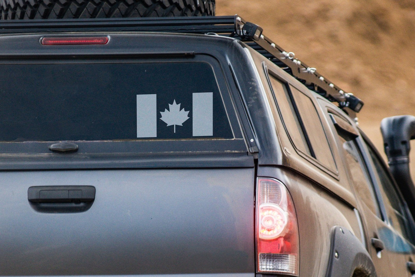 Canadian Flag Vinyl Decal | 100