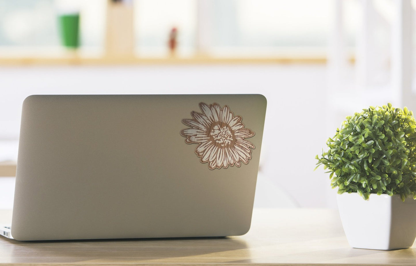 Daisy Wooden Sticker | 15