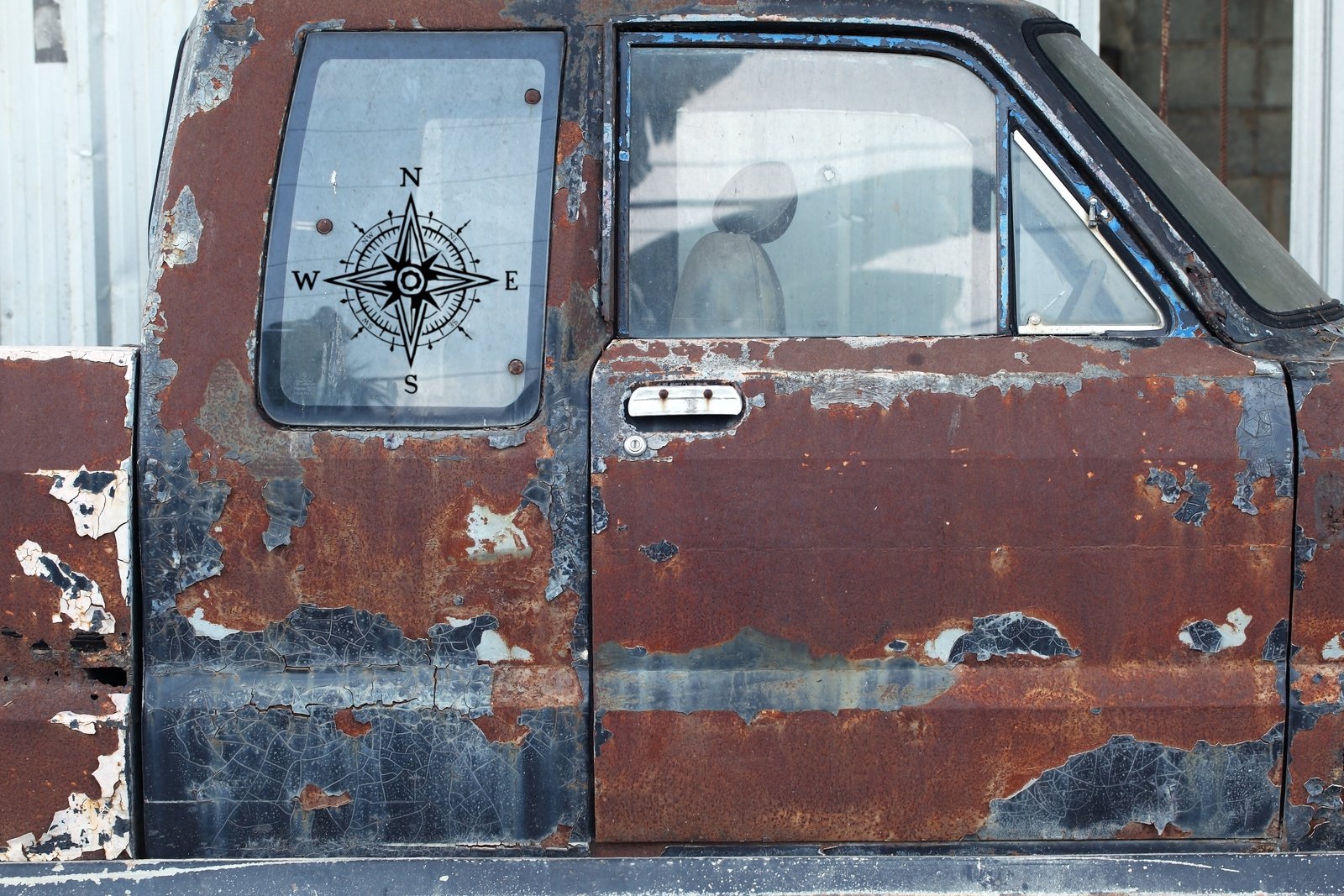 Compass Rose Vinyl Decal | 276