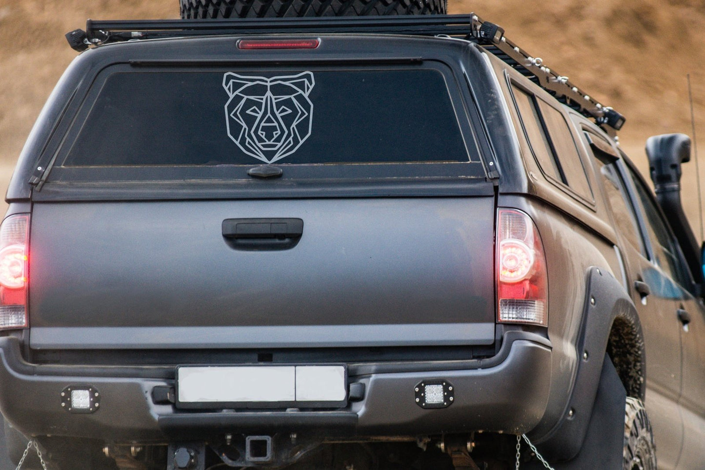Line Art Bear Head Viny Decal | 282