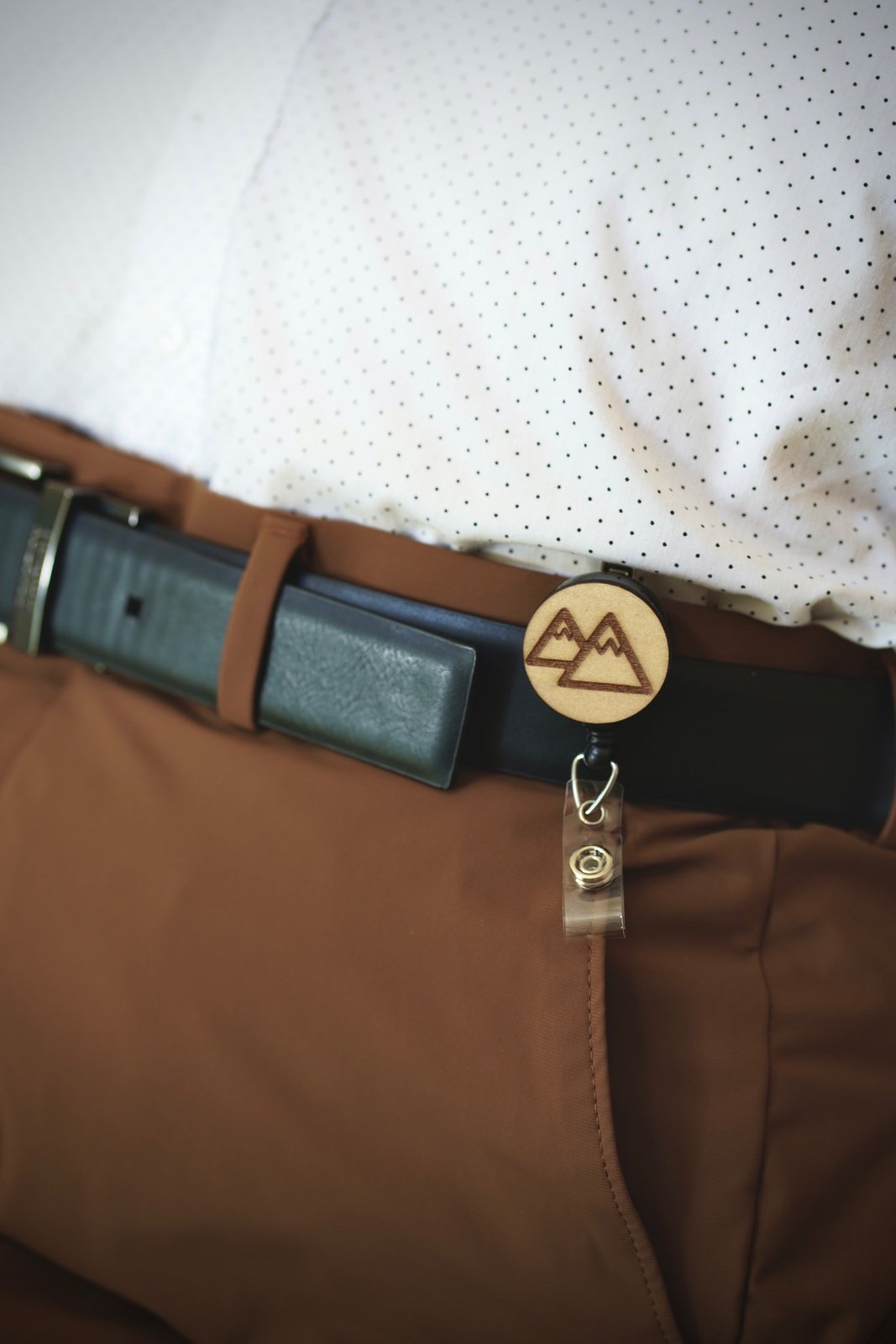 Mountain Symbol Badge Reel | 33