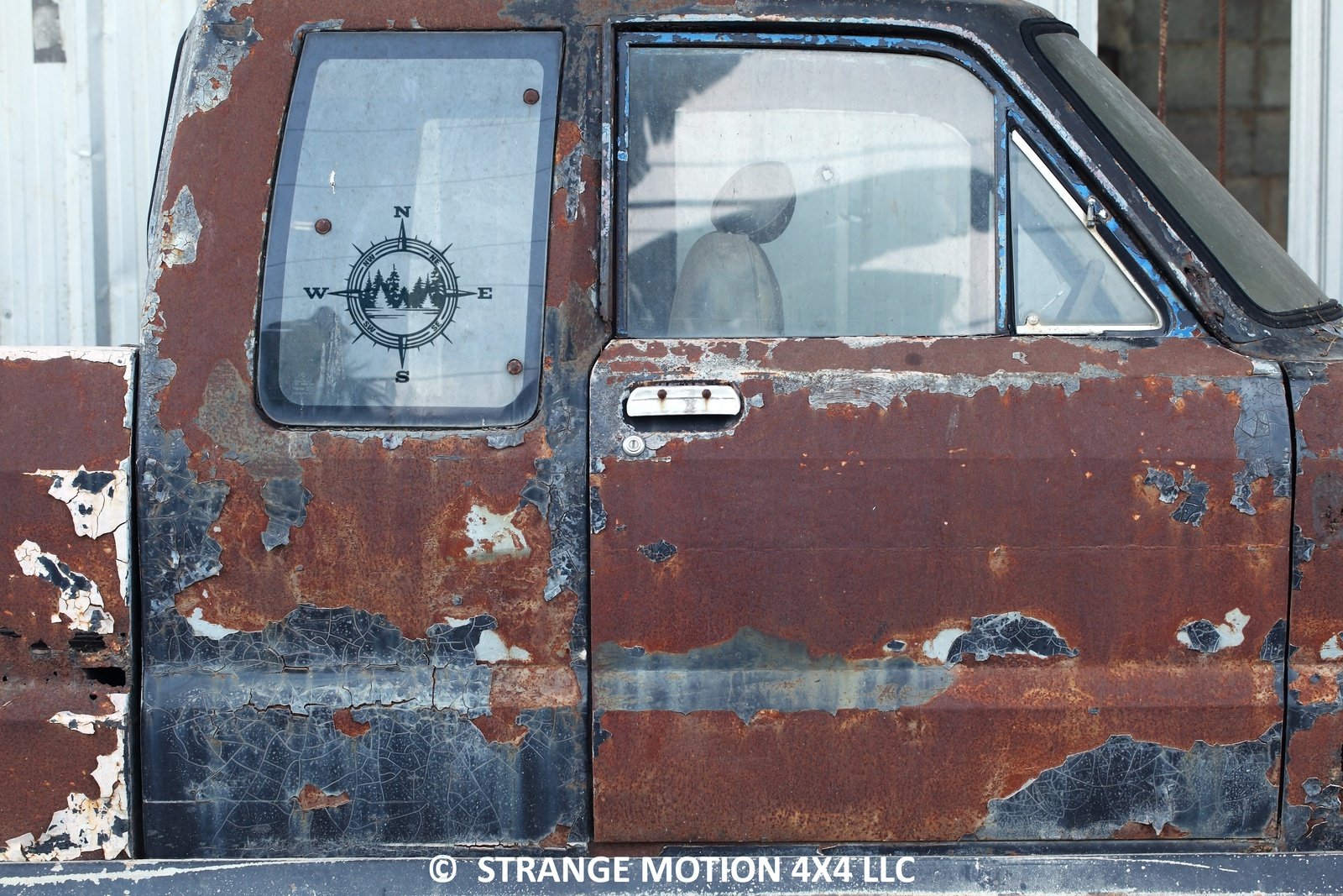 Lake Compass Vinyl Decal | 17