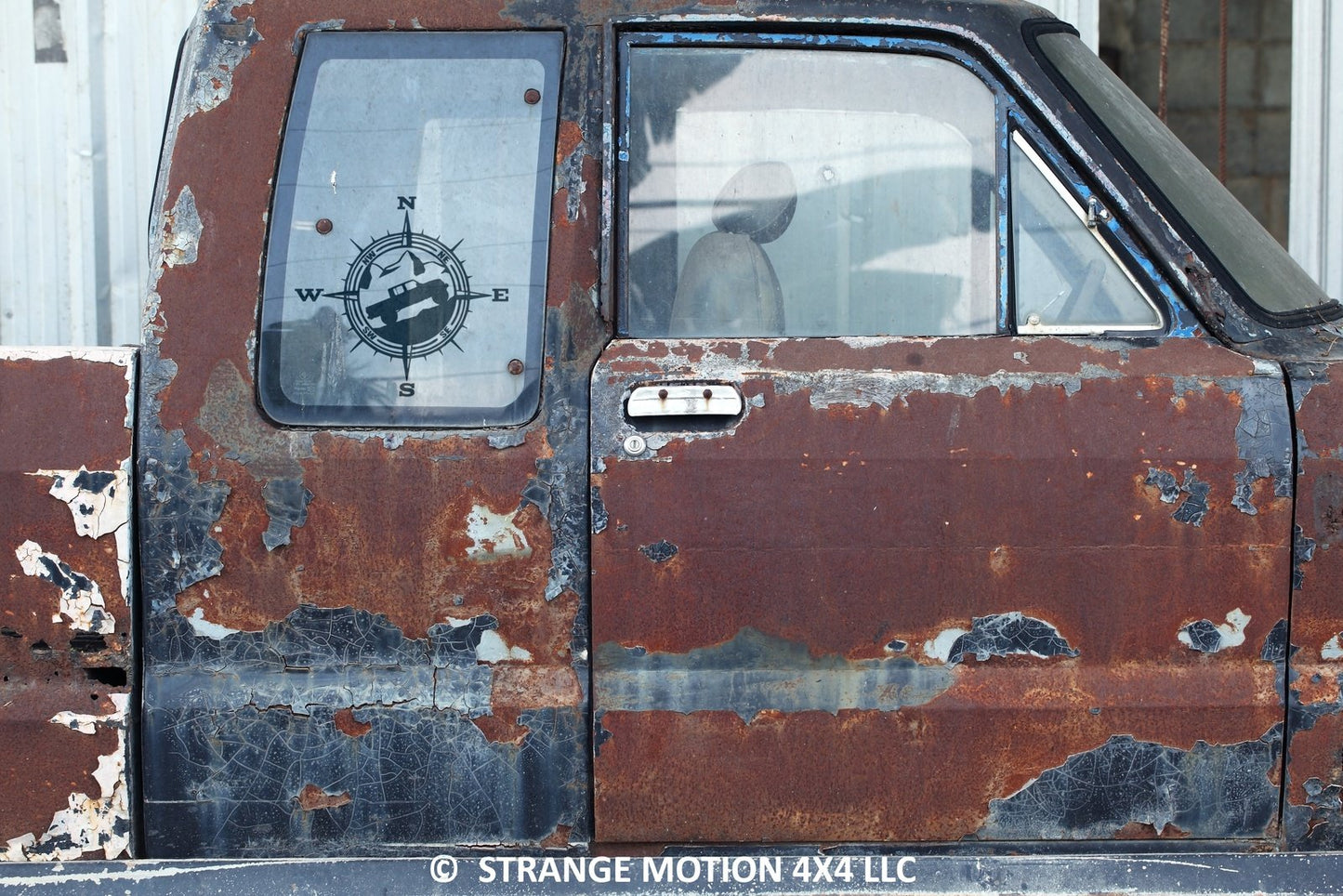 Compass Vinyl Decal for Gladiator | 30