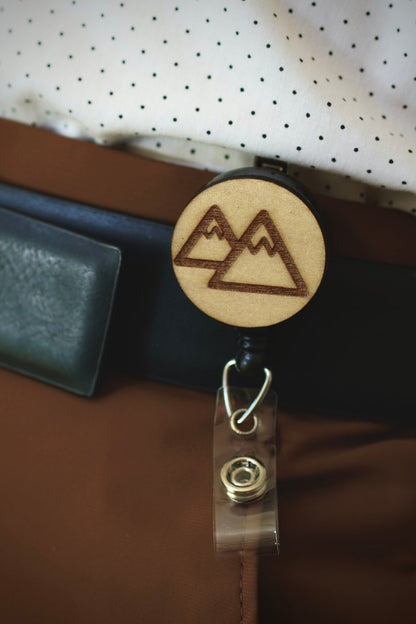 Mountain Symbol Badge Reel | 33