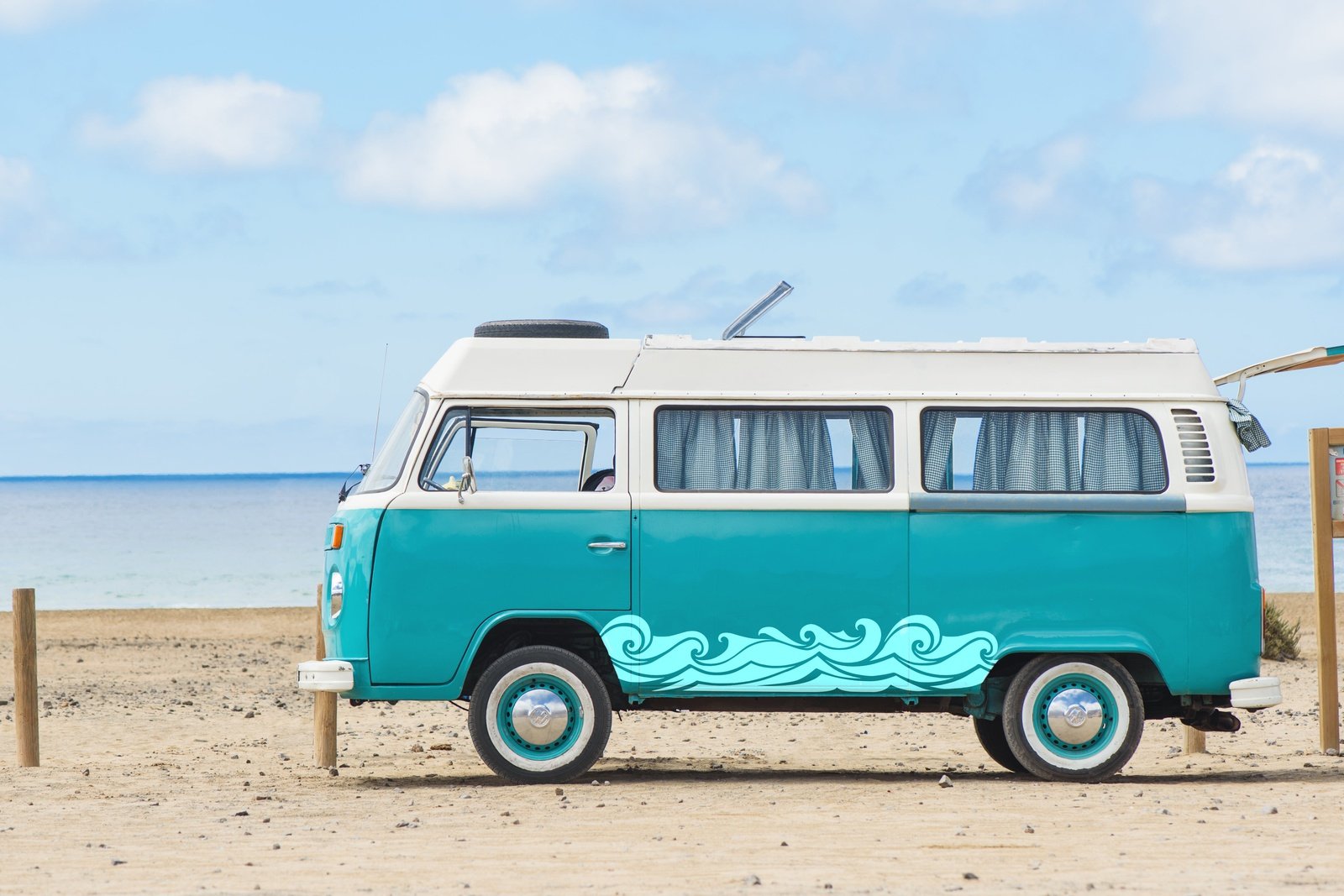 Wave Banner | 270