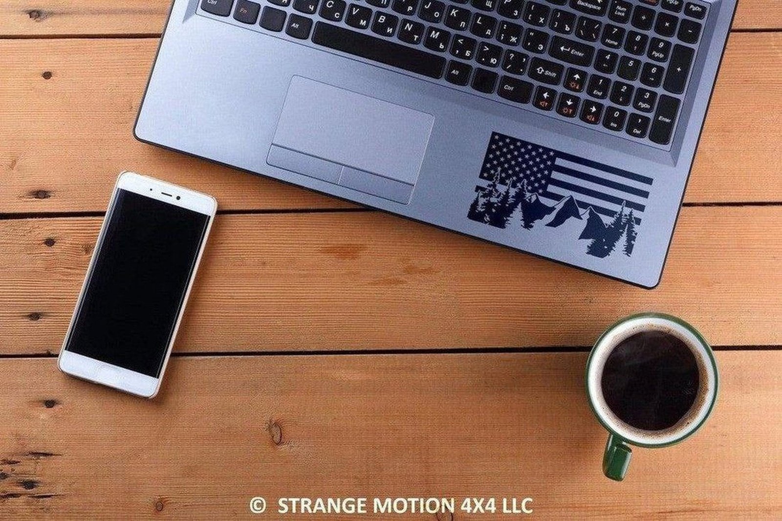 Pair of Mountain American Flag Vinyl Decals | 27P