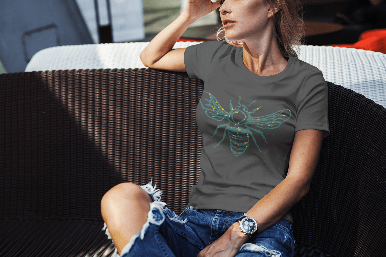 Honey Bee Women's Relaxed T-Shirt